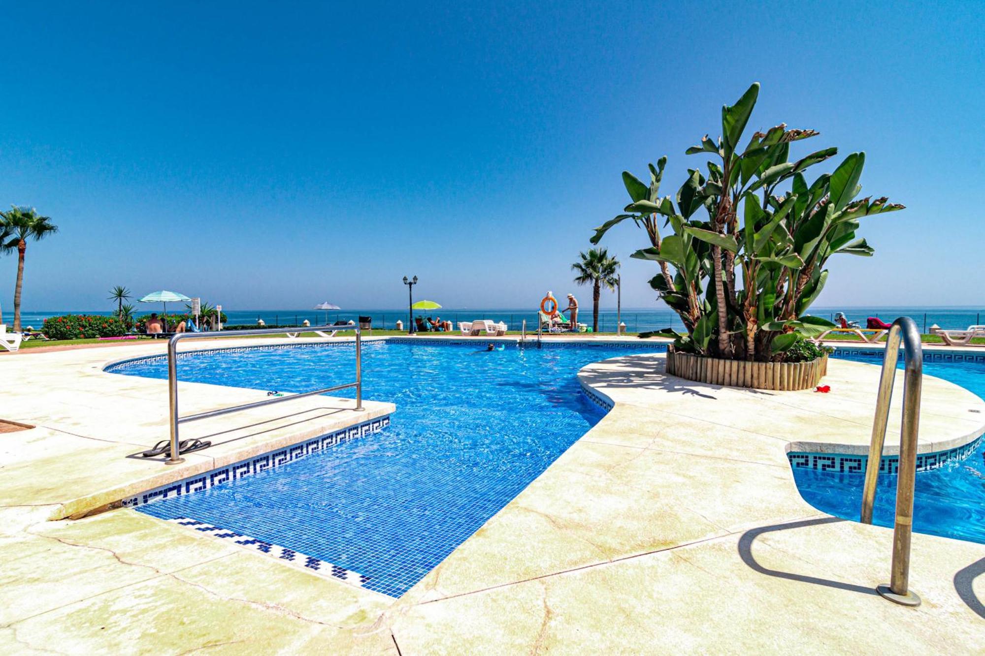 Apartament Pl- Beachfront Seaview And Frontline